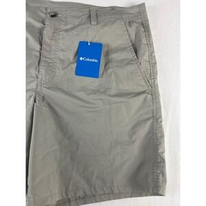 Columbia Pine Canyon Weekend Shorts Mens 38 Gray Lightweight Hiking